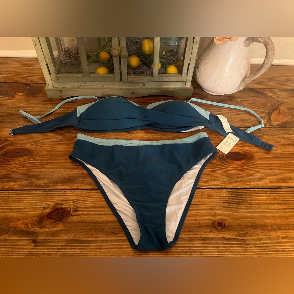 NWT Cupshe Teal and Light Blue Bikini Set